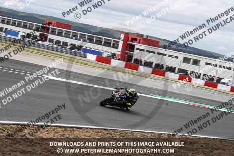 cadwell no limits trackday;cadwell park;cadwell park photographs;cadwell trackday photographs;enduro digital images;event digital images;eventdigitalimages;navarra;no limits trackdays;peter wileman photography;racing digital images;trackday digital images;trackday photos